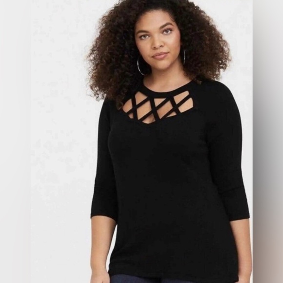 torrid Sweaters - TORRID Lattice Front 3/4 Sleeve Sweater Size 3
